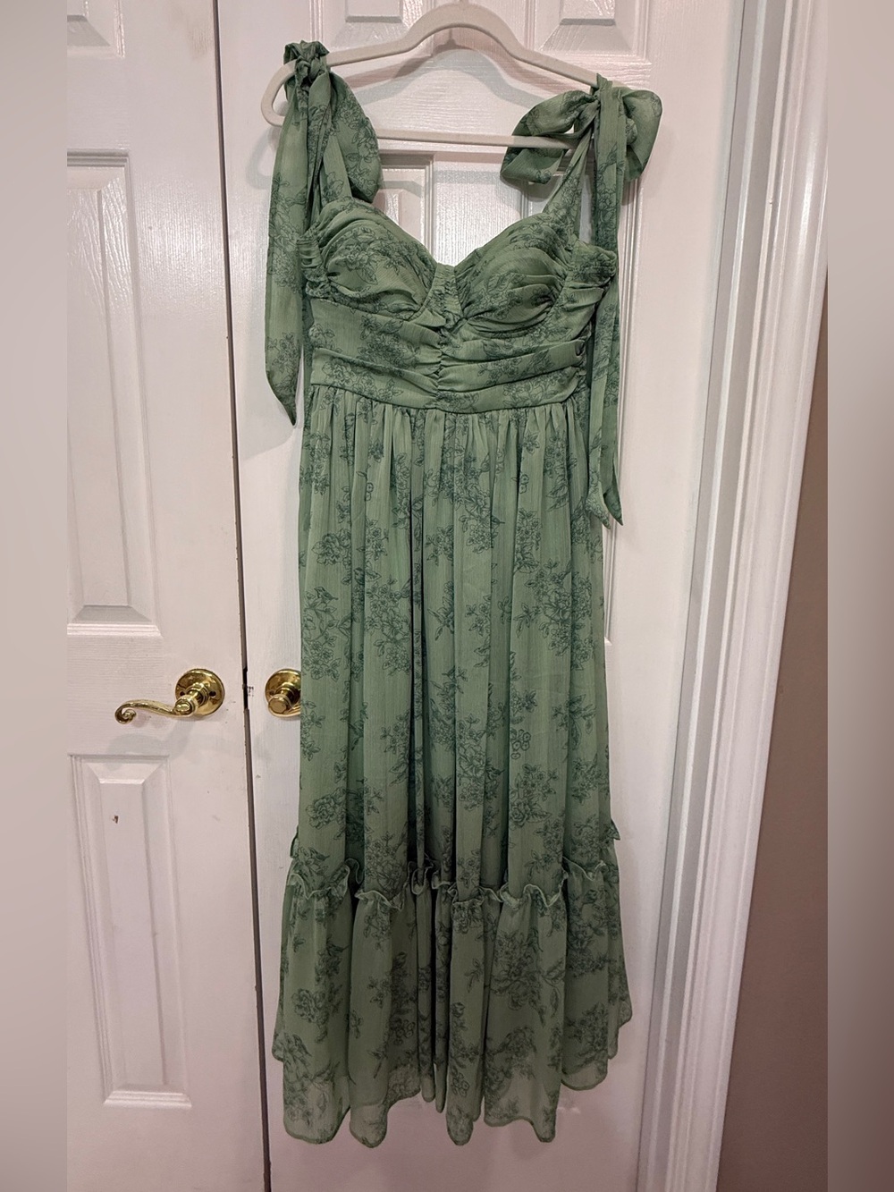 Tie-Shoulder Sage Green Floral Midi Dress